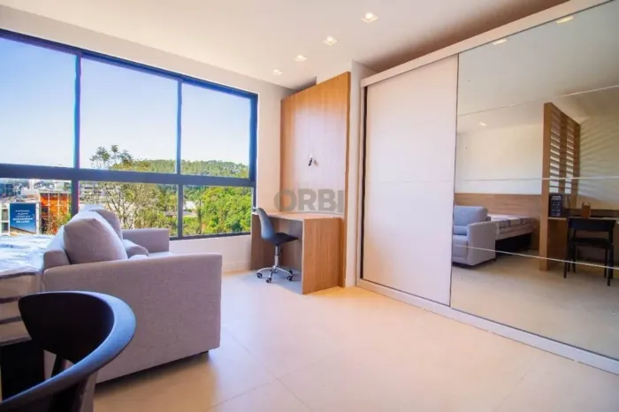 Loft com 1 dormitório para alugar, 36 m² por R$ 2.300/mês - Centro Blumenau - Blumenau/SC
