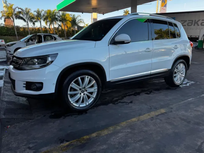 Volkswagen Tiguan 2.0 TSI 16V 200cv Tiptronic 5P 2015