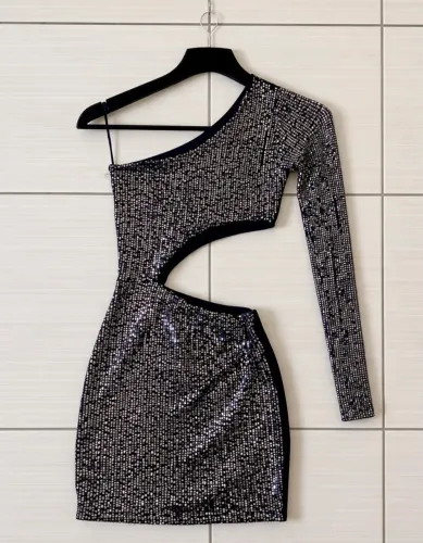 Vestido de paetê prata