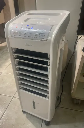 VENDO Climatizador de Ar Novinho