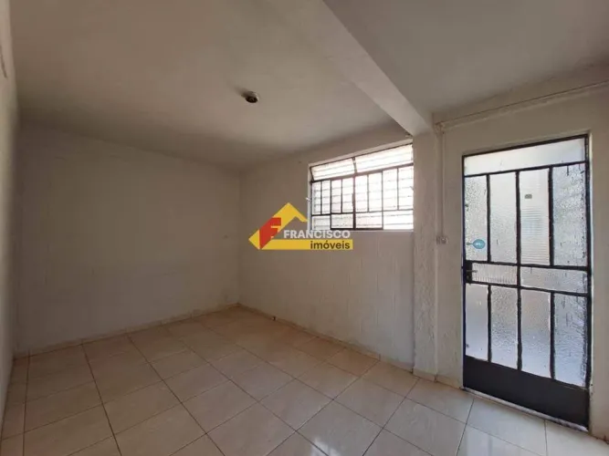 Casa para aluguel, 2 quartos, Afonso Pena - Divinópolis/MG