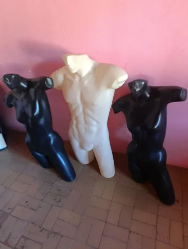 Manequim 50 casa 1