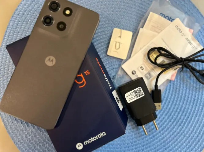 Moto G15 256 GB - Grafite 