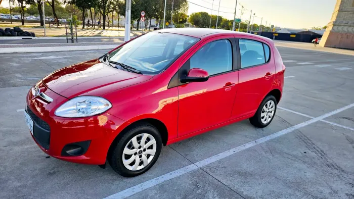 Palio 2017 com 35000 KM 