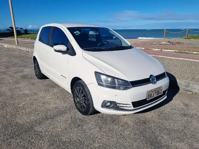 Volkswagen Fox Comfortline 1.6 Flex 8V 5P 2015
