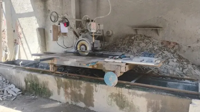 Máquina de serrar mármore e granito