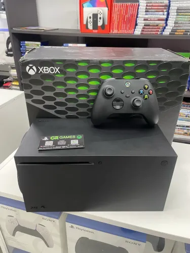 Xbox séries x semi novo e com garantia leia o anúncio