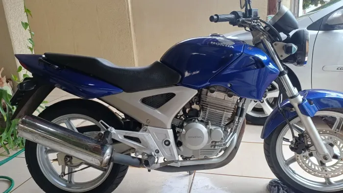 Vendo cbx Twister