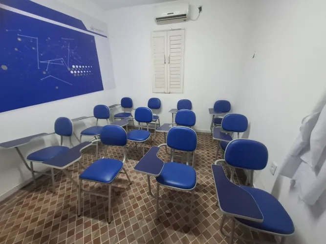Cadeiras escolares