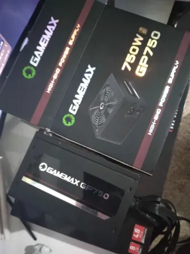 Fonte Gamemax GP750