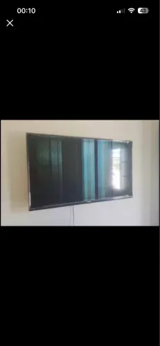 televisão semp toshiba 43 polegadas smart (TELA QUEBRADA)
