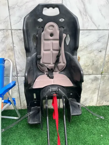 Vendo cadeirinha bike
