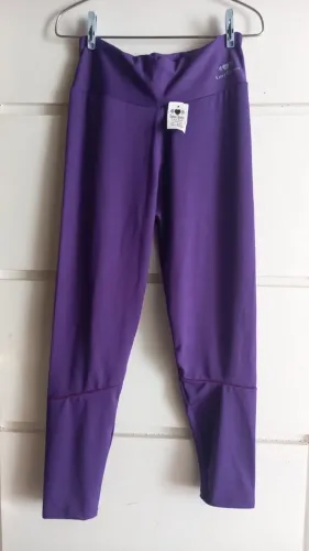 legging nova por R$10,00. Leve 4 por R$35,00