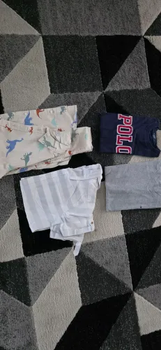 Lote 22 - camisas 6/8 anos