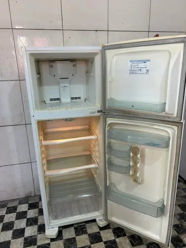 Geladeira Electrolux frost free. Entrega gratuita