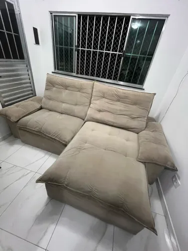Sofá retrátil de 2,5m