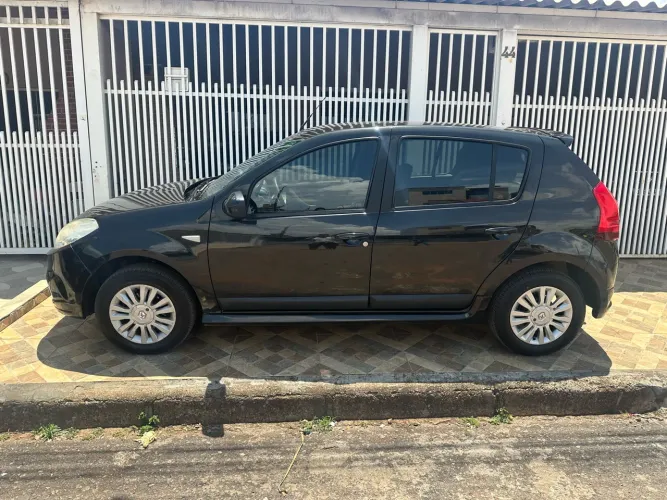 Renault Sandero Privilège Hi-flex 1.6 8V 5P 2012