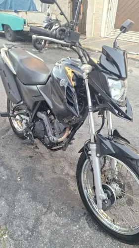 Crosser
