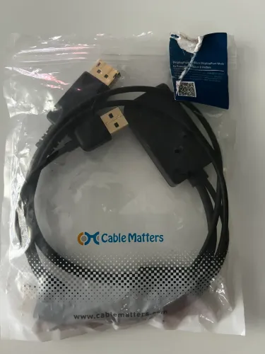 Adaptador Mini displayPort para displayPort e HDMI Cable Matters. Alta qualidade!