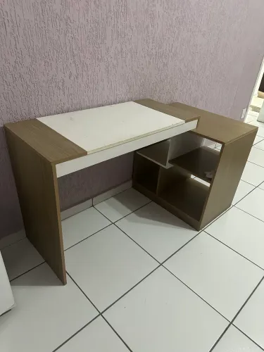 VENDO MESINHA ESCRITÓRIO EM L
