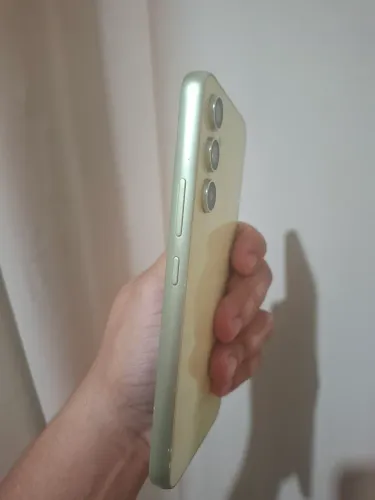 Celular SAMSUNG A54 5G VERDE.