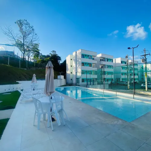 Apartamento com piscina 2 quartos  em são Lourenço 