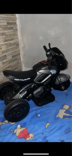 Motinha elétrica infantil