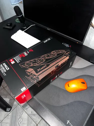9060xt 16GB XFX Triple Fan 