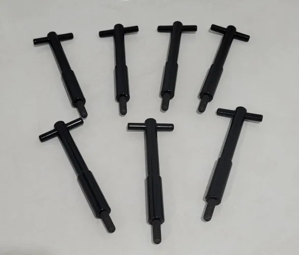 Wing Nuts Opala 4 Cilindros