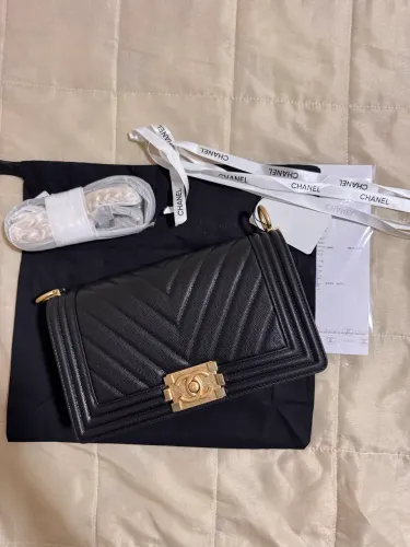 BOLSA EM COURO CH*NEL