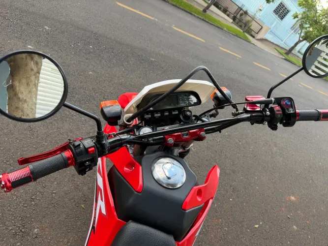 Tornado 250