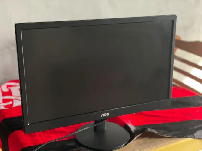Monitor AOC 18,5 polegadas