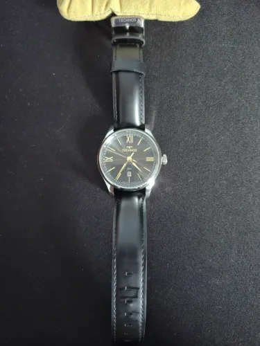 Relógio technos dress watch