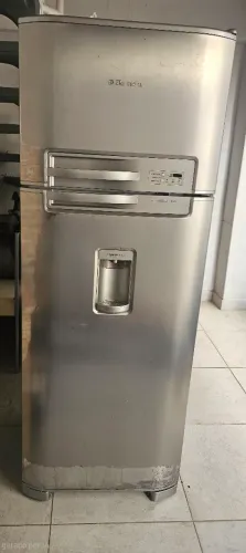Geladeira duplex eletrolux inox