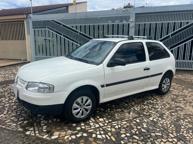 Volkswagen Gol Geração IV Trend 1.0 8V MI Total Flex Mec. 2P 2013