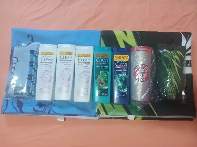 kit 5x Shampoo 2x Toalhas 2x Meias 1x Copo Anticaspa Clear Men 400ml Budweiser