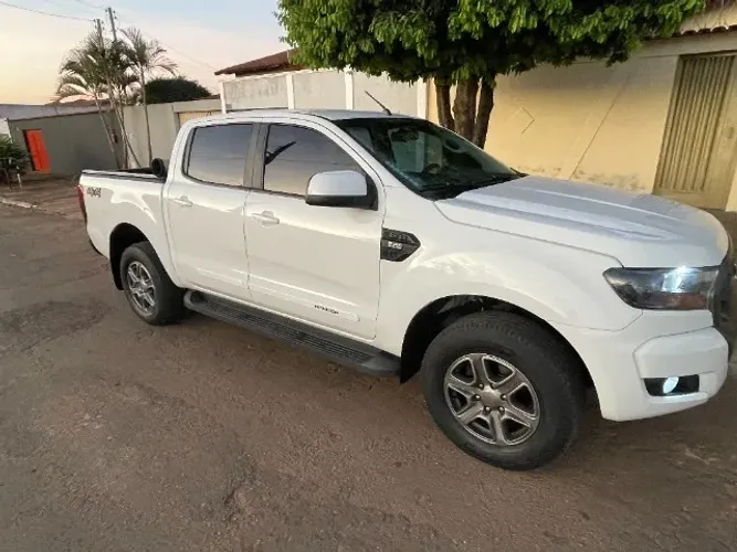 Ford Ranger XLS 2.2 4X4 CD Diesel Aut. 2017
