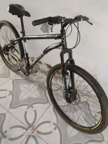 VENDO CINCO(05) BICICLETAS R$ 950,00