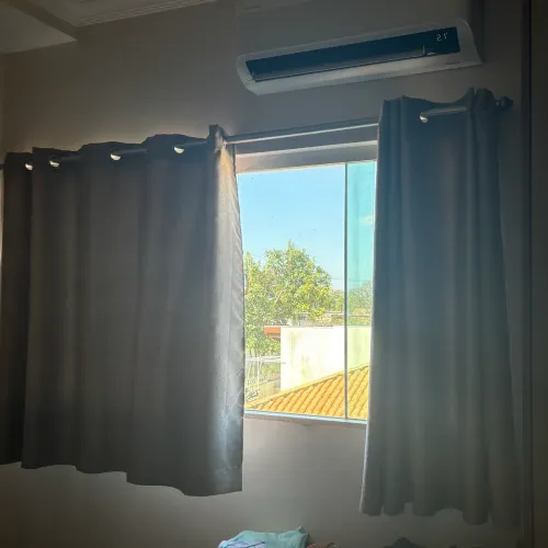 Cortina 3 de largura por 1,20 altura 