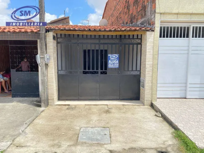 Casa com 2 dormitórios para alugar, 60 m² por R$ 1.300/mês - Serrinha - Fortaleza/CE