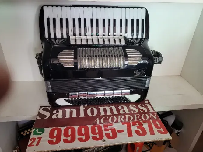 Acordeon Matuzete 120 Baixos Italiana Preta Terça de Voz