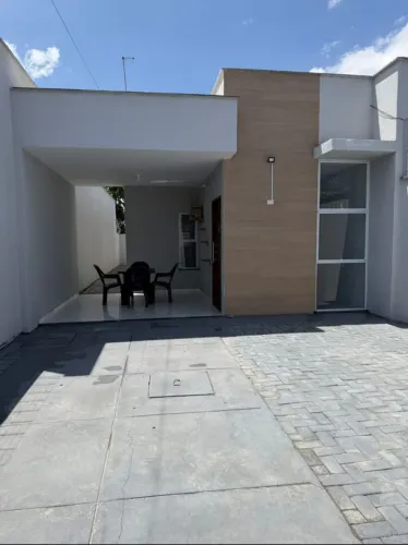 Alugo casa Mobiliada em Horizonte