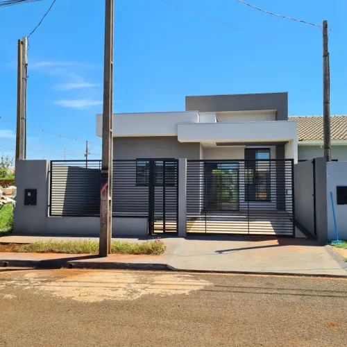 Casa para venda com 62 m2 no Jardim Mônaco em Floresta