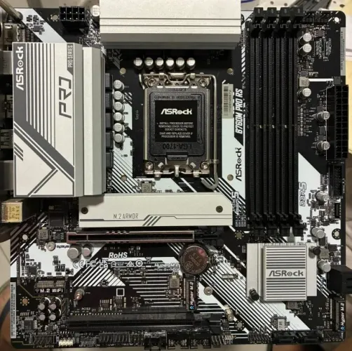 Placa Mãe B760M Pro RS DDR5 + NF + Caixa Completa (Leia)
