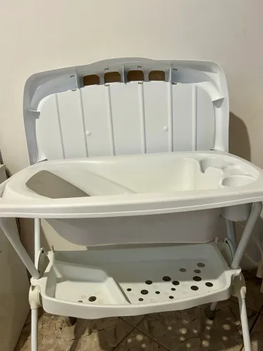 Banheira com trocador