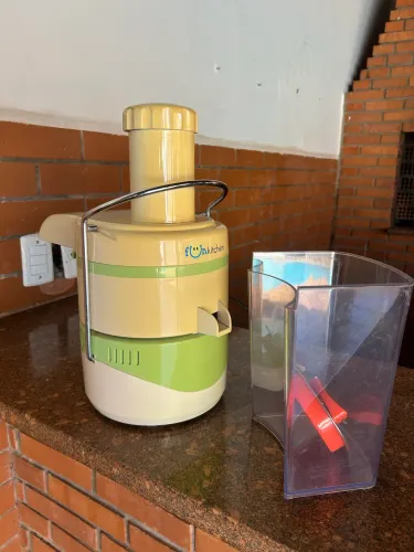 Máquina da fazer sucos
