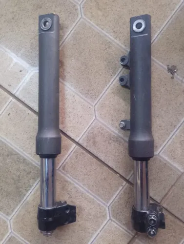 amortecedores dianteiro Honda elite 125 2025 novos produtos original!