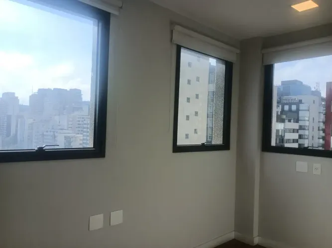 Conjunto comercial metro Brigadeiro