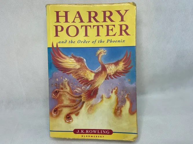 Harry Potter and the Order of the Phoenix edição de 2003(Book 5) - Inglês - Usado
