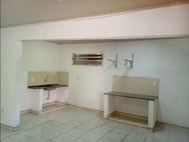 Alugo loja comercial